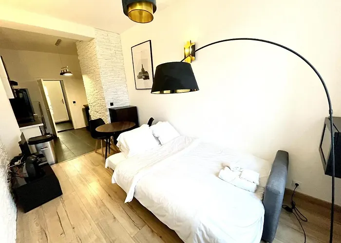 Bercy Station, Near Arena * パリ