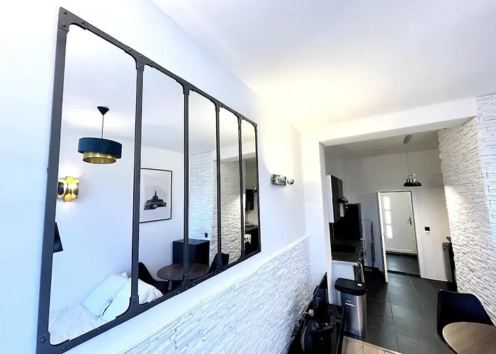 Bercy Station, Near Arena * パリ